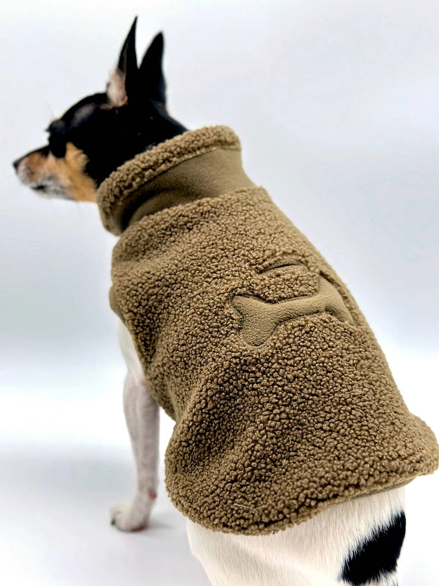 DCNY Cozy Sherpa Dog Pullover